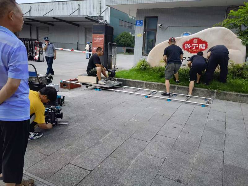 银海区广告片拍摄公司核心优势：全流程服务，让品牌广告片省心更出彩